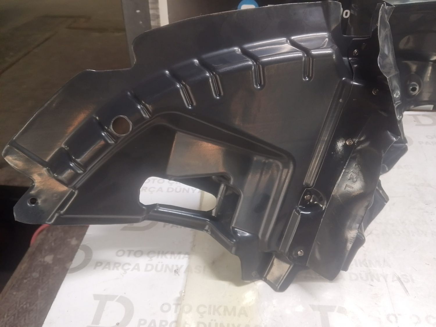 TOYOTA AVENS�S �N �AMURLUK DAVLUMBAZI SA� 03-06